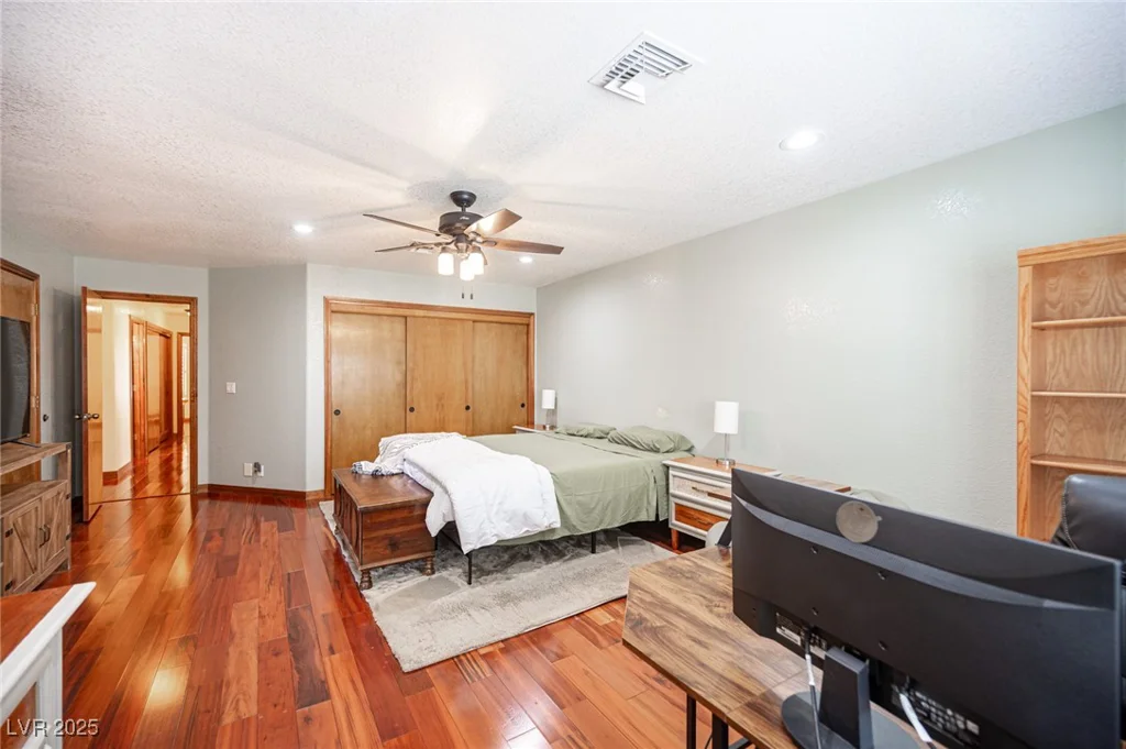 8340 Fisher, Las Vegas, NV 89149