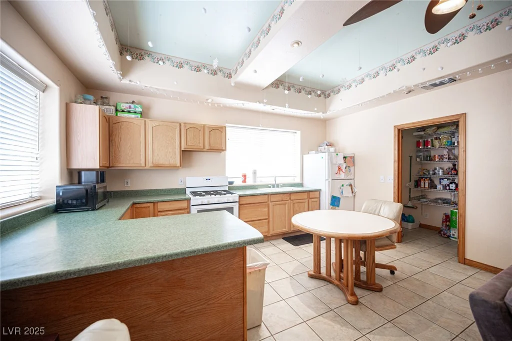 8340 Fisher, Las Vegas, NV 89149