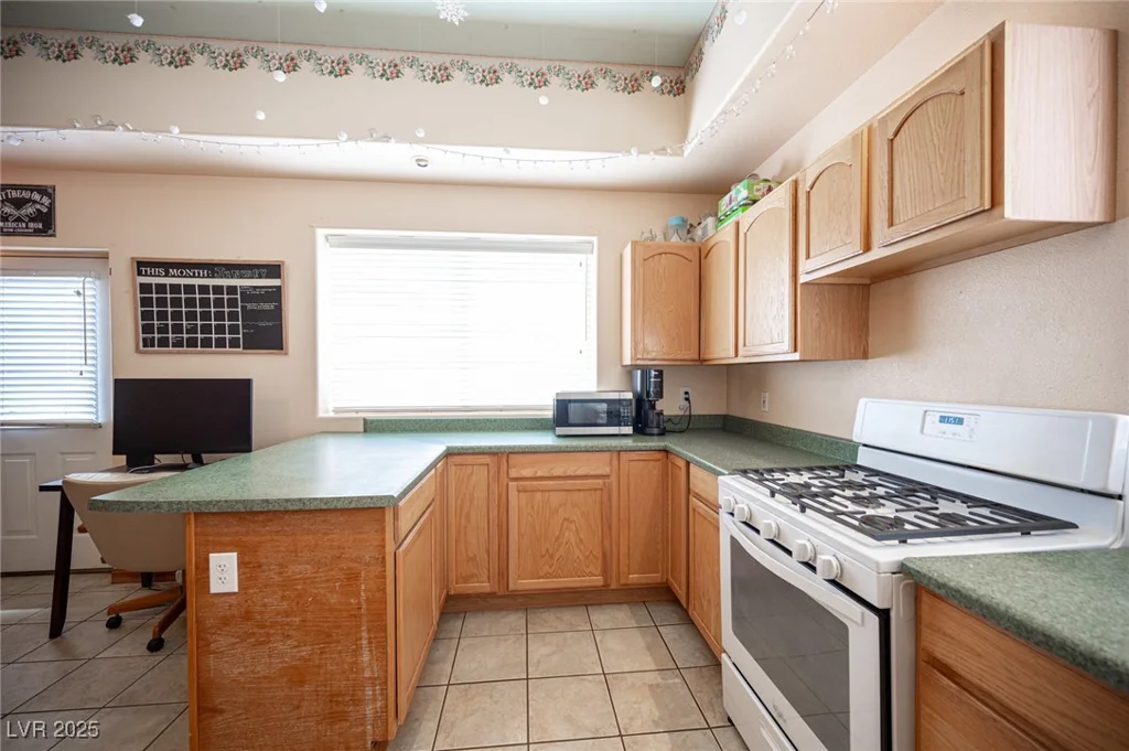 8340 Fisher, Las Vegas, NV 89149