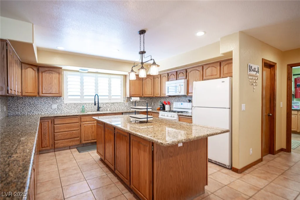 8340 Fisher, Las Vegas, NV 89149