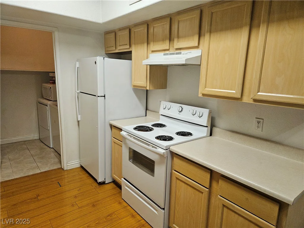 2615 Gary, Las Vegas, NV 89123