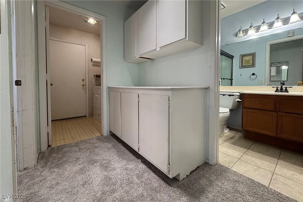 5638 Morning Song, North Las Vegas, NV 89031