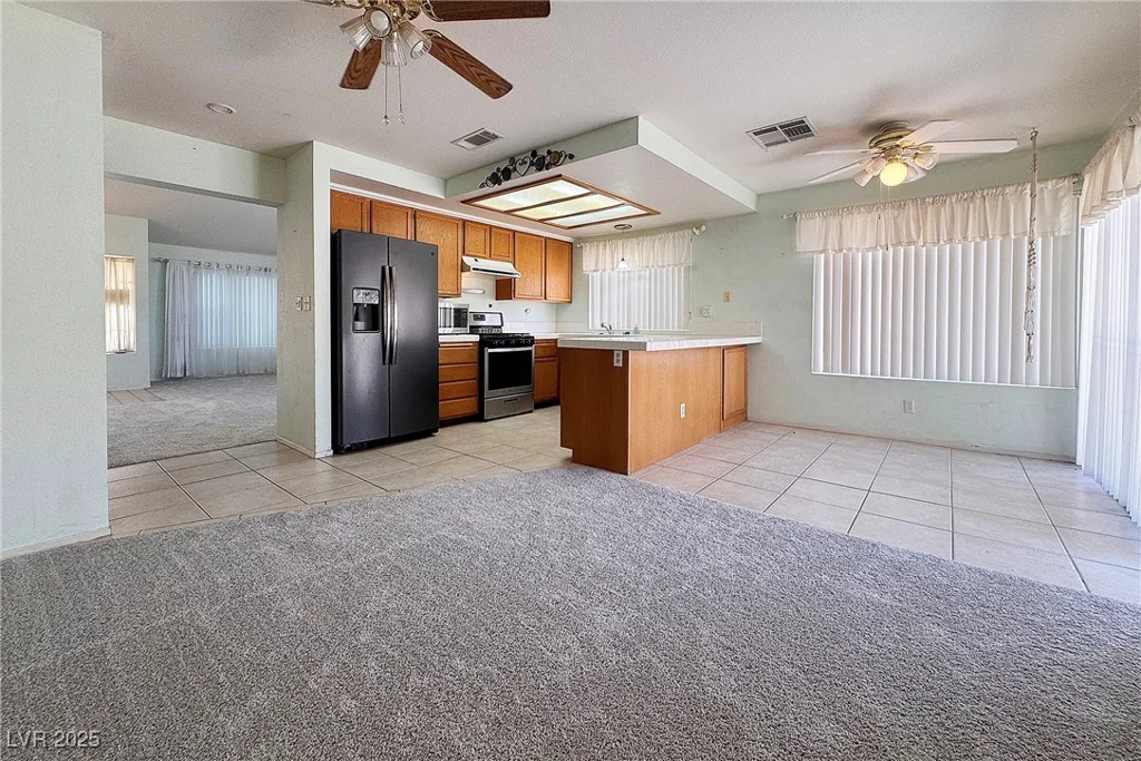 5638 Morning Song, North Las Vegas, NV 89031