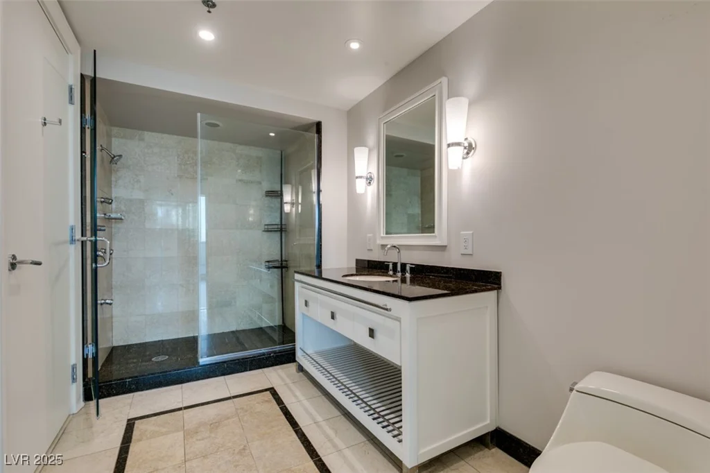 2700 Las Vegas, Las Vegas, NV 89109