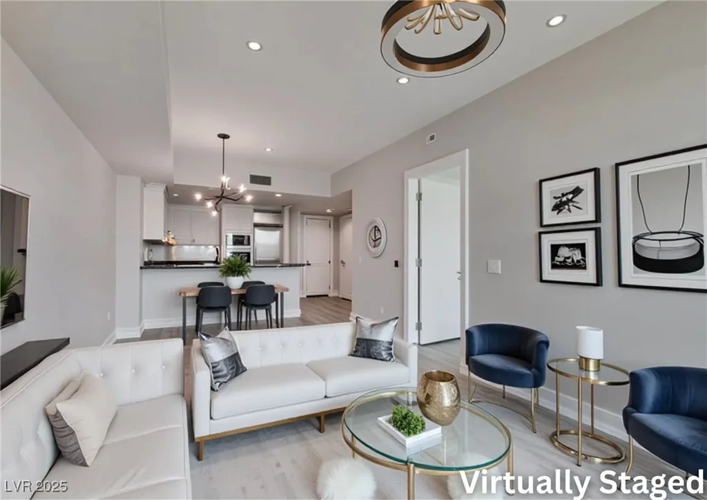 2700 Las Vegas, Las Vegas, NV 89109