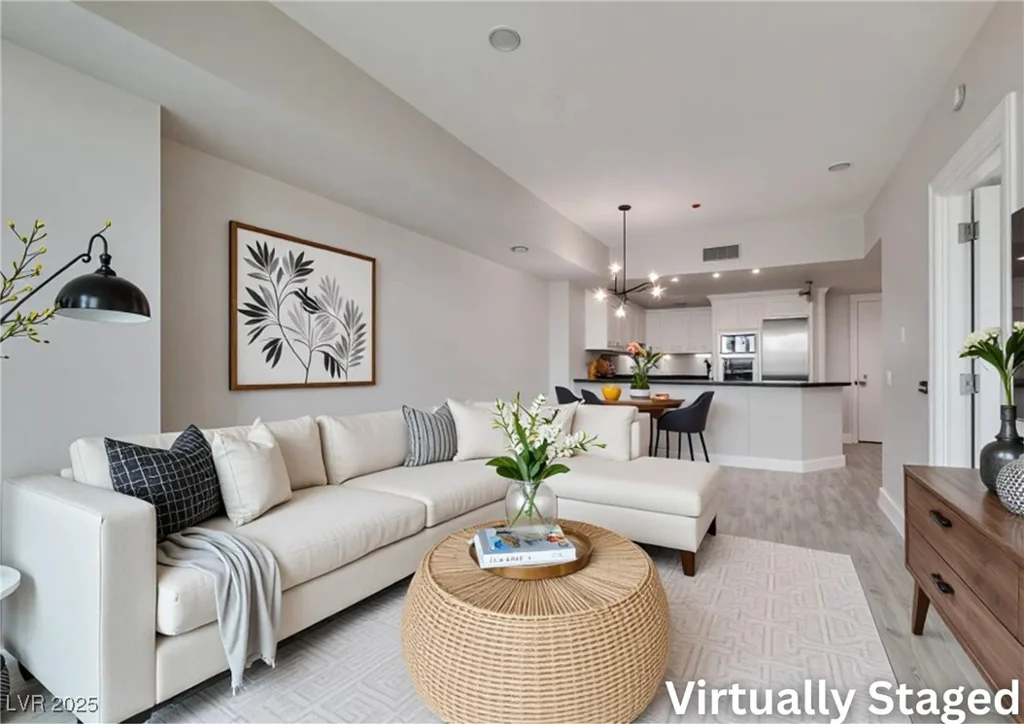 2700 Las Vegas, Las Vegas, NV 89109