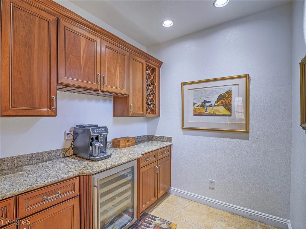 15 Avenza, Henderson, NV 89011