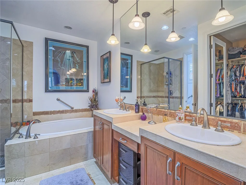 15 Avenza, Henderson, NV 89011
