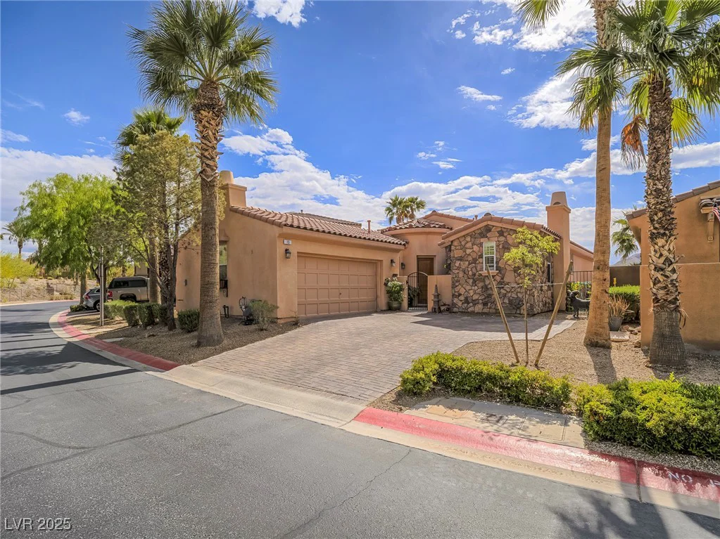 15 Avenza, Henderson, NV 89011
