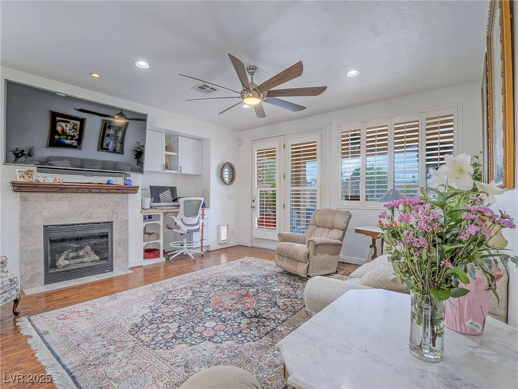 15 Avenza, Henderson, NV 89011