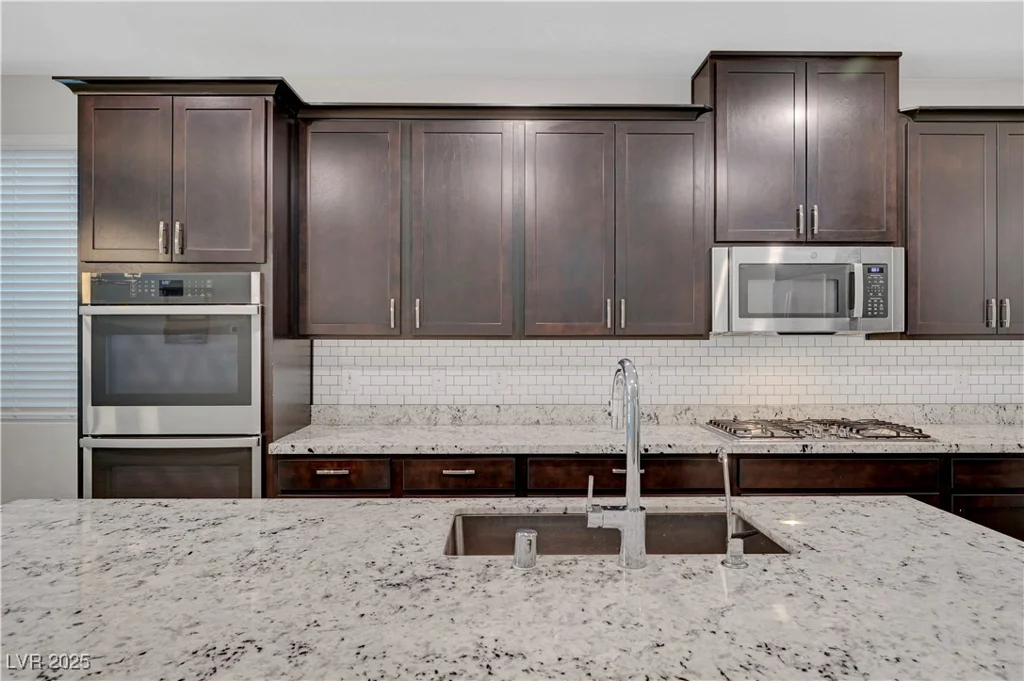 10142 Skye Saddle, Las Vegas, NV 89166