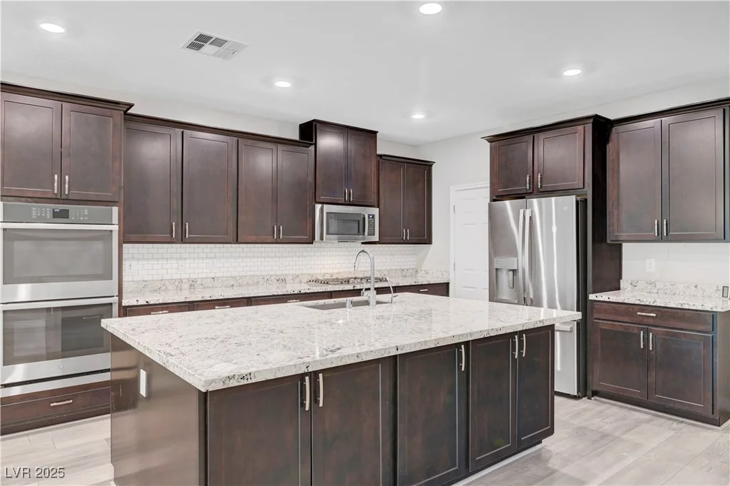10142 Skye Saddle, Las Vegas, NV 89166