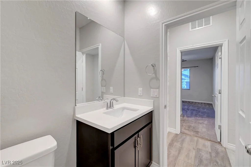 10142 Skye Saddle, Las Vegas, NV 89166