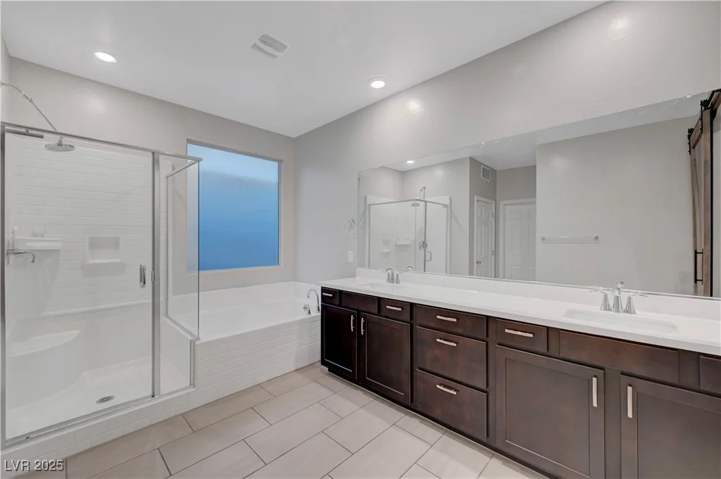 10142 Skye Saddle, Las Vegas, NV 89166