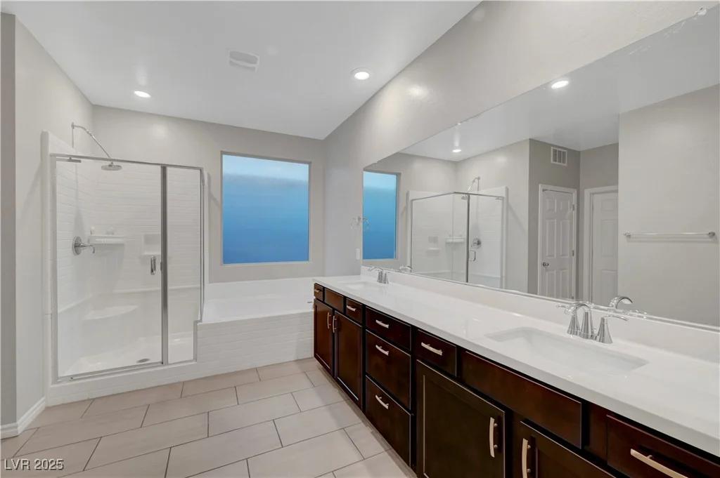 10142 Skye Saddle, Las Vegas, NV 89166