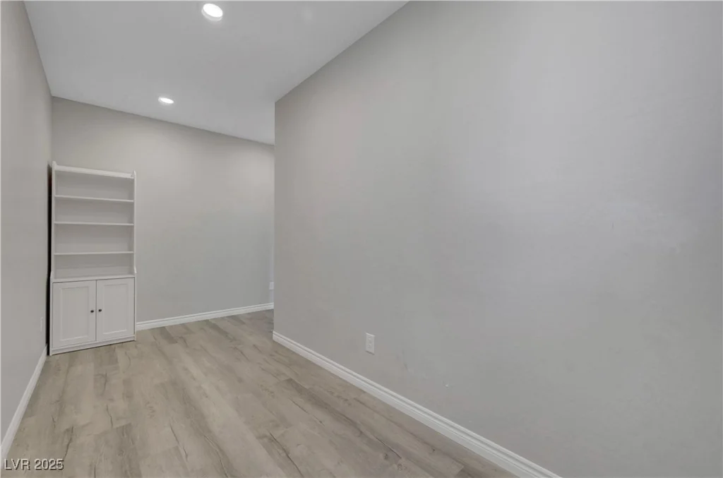 10142 Skye Saddle, Las Vegas, NV 89166