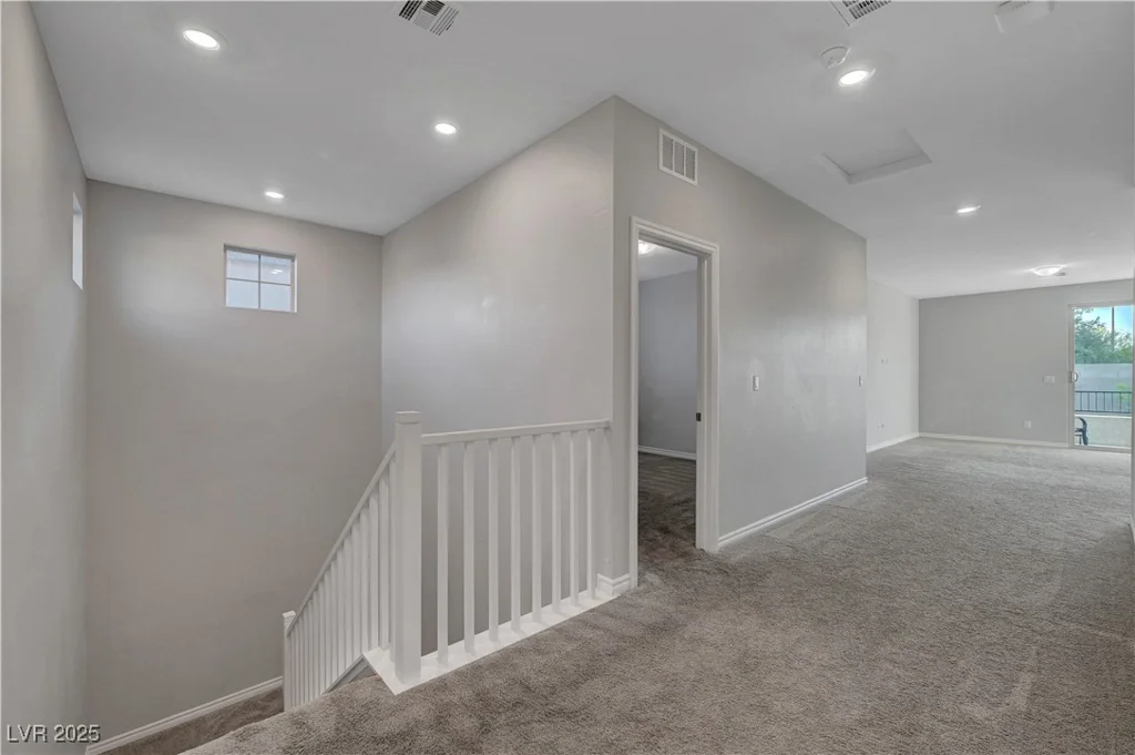 10142 Skye Saddle, Las Vegas, NV 89166