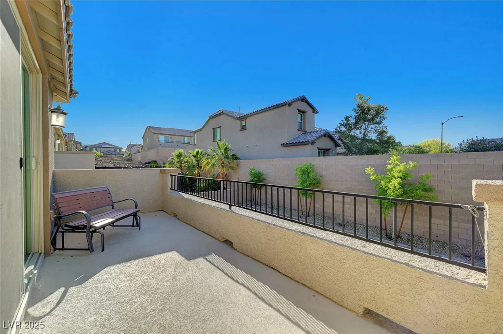 10142 Skye Saddle, Las Vegas, NV 89166