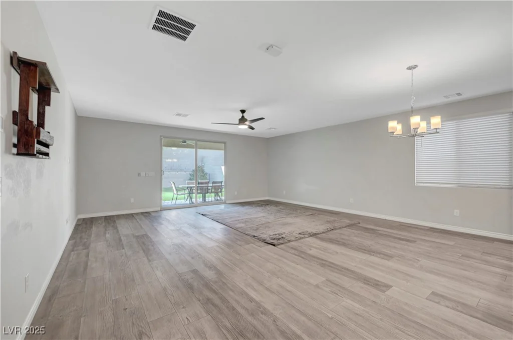 10142 Skye Saddle, Las Vegas, NV 89166