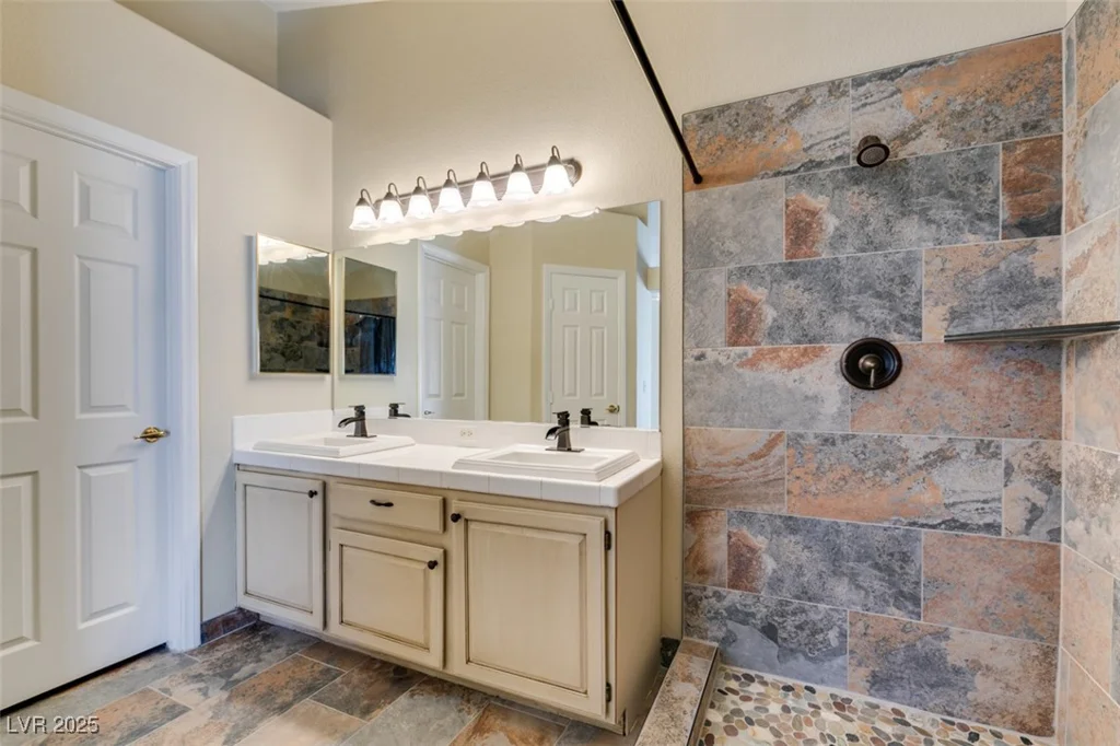 1824 Dawn Ridge, Henderson, NV 89074