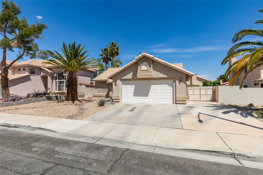 1824 Dawn Ridge, Henderson, NV 89074
