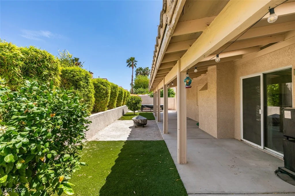 1824 Dawn Ridge, Henderson, NV 89074