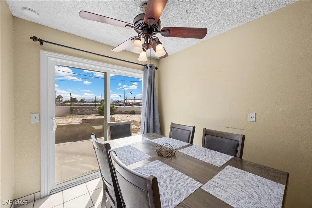 2821 Geist, Las Vegas, NV 89115