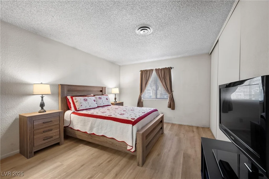 2821 Geist, Las Vegas, NV 89115