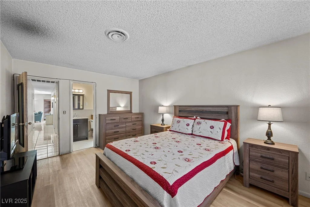 2821 Geist, Las Vegas, NV 89115