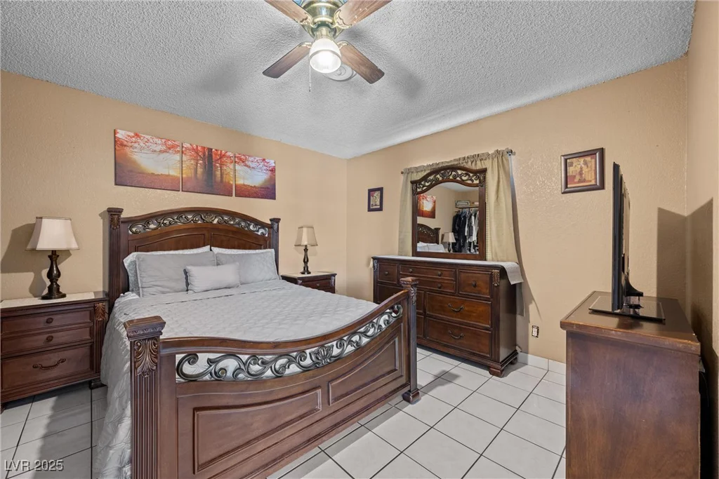 2821 Geist, Las Vegas, NV 89115