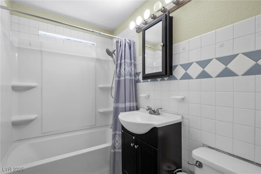 2821 Geist, Las Vegas, NV 89115