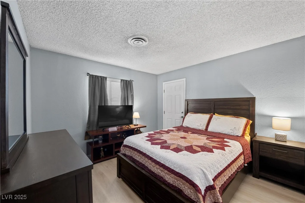 2821 Geist, Las Vegas, NV 89115