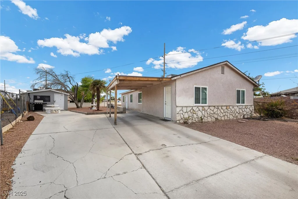 2821 Geist, Las Vegas, NV 89115