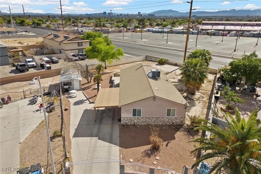 2821 Geist, Las Vegas, NV 89115