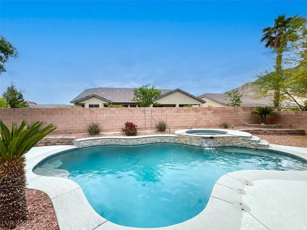 10392 Smokemont, Las Vegas, NV 89129