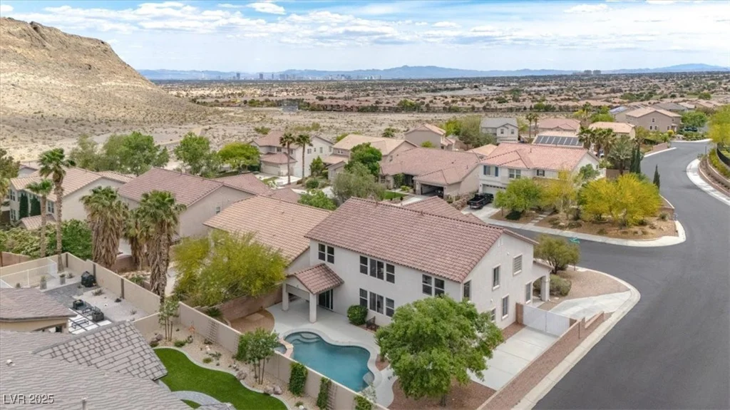 10392 Smokemont, Las Vegas, NV 89129