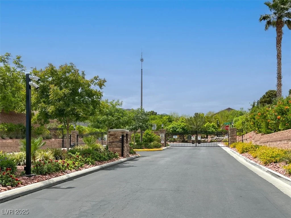 10392 Smokemont, Las Vegas, NV 89129