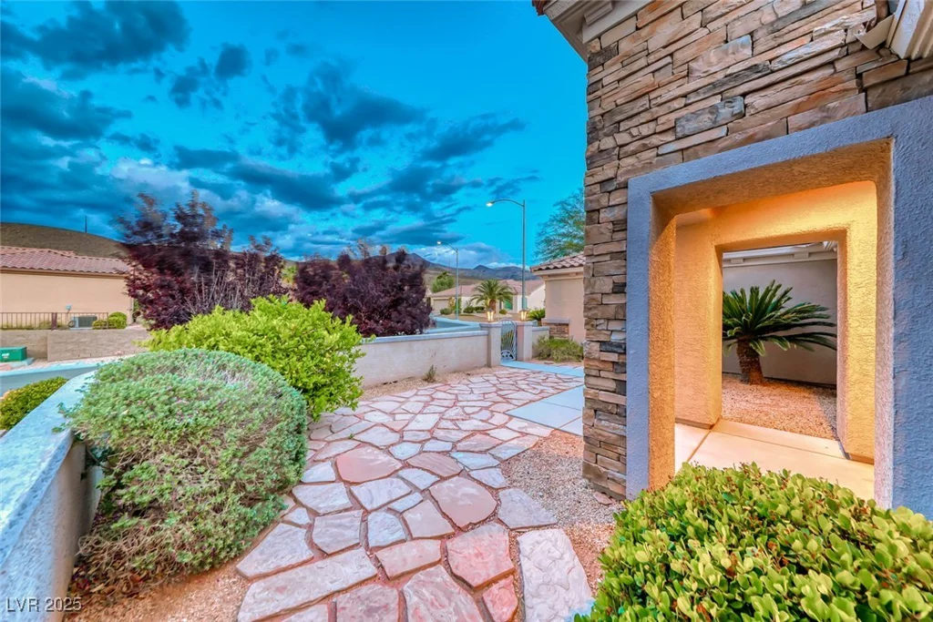 2215 Bannerwood, Henderson, NV 89044