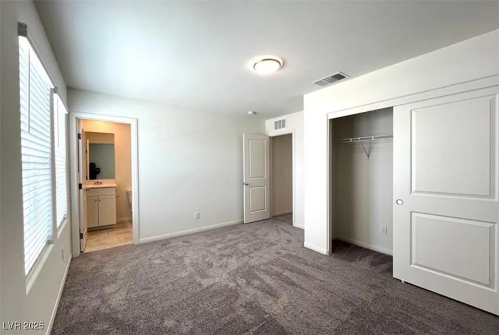 2970 Saltillo, Las Vegas, NV 89121