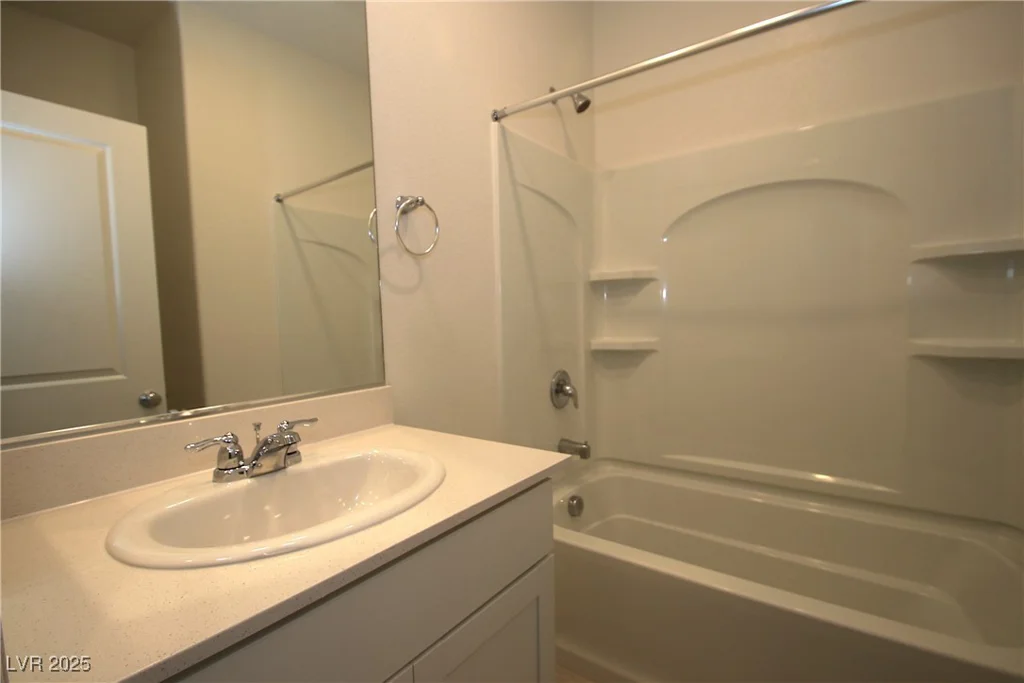 2970 Saltillo, Las Vegas, NV 89121