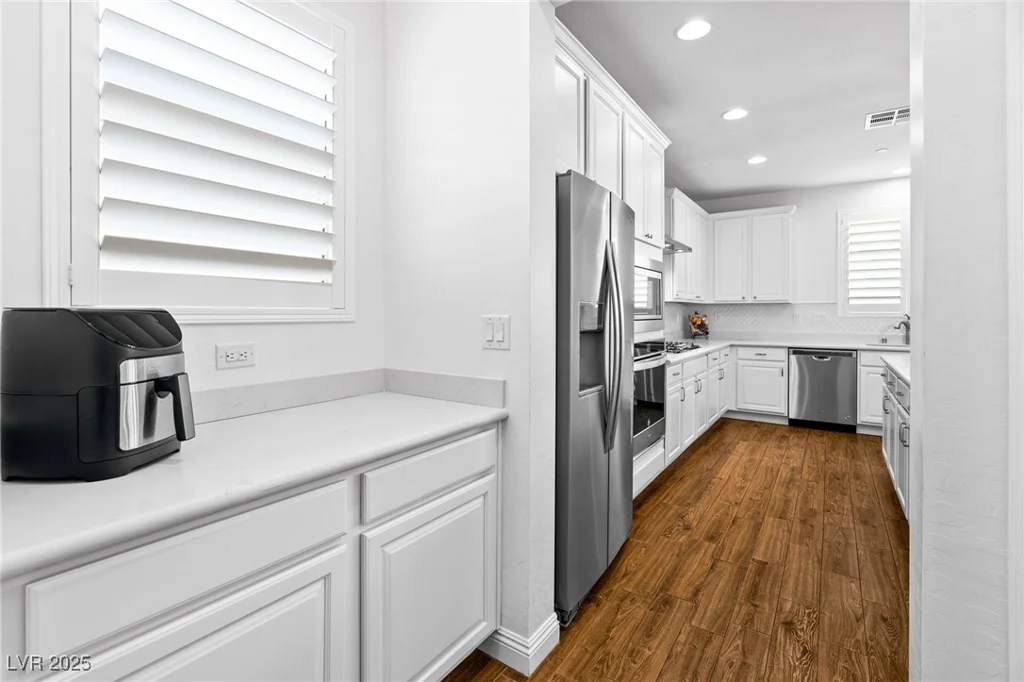 3042 Echoed Rondel, Henderson, NV 89044