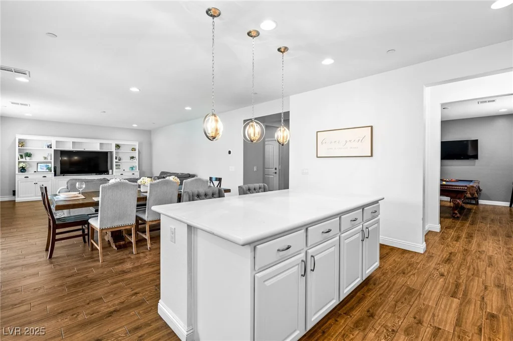 3042 Echoed Rondel, Henderson, NV 89044