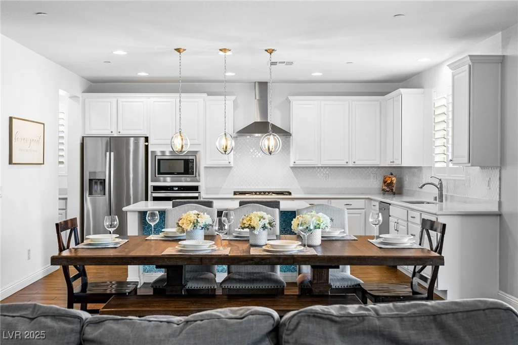 3042 Echoed Rondel, Henderson, NV 89044