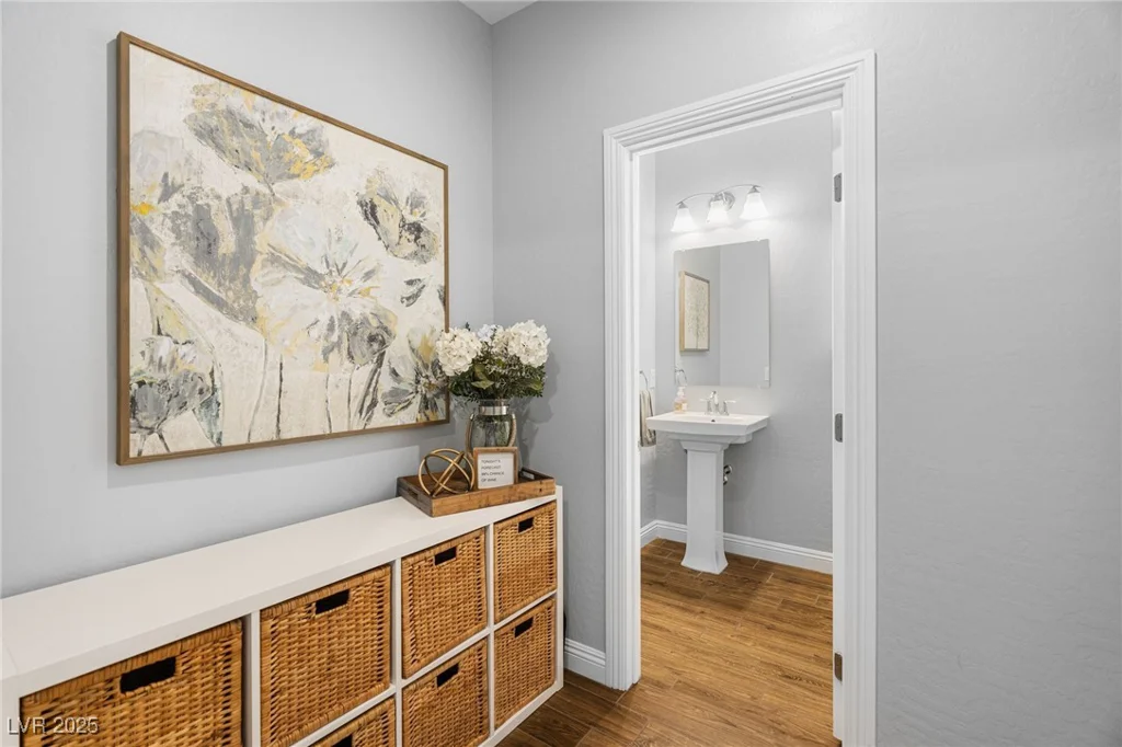 3042 Echoed Rondel, Henderson, NV 89044