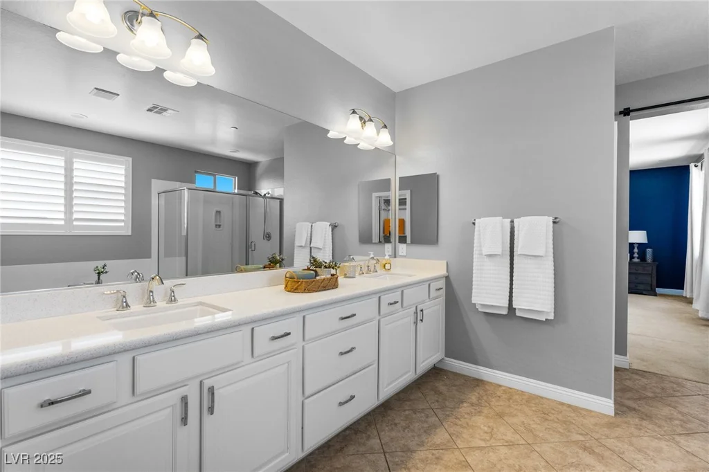 3042 Echoed Rondel, Henderson, NV 89044