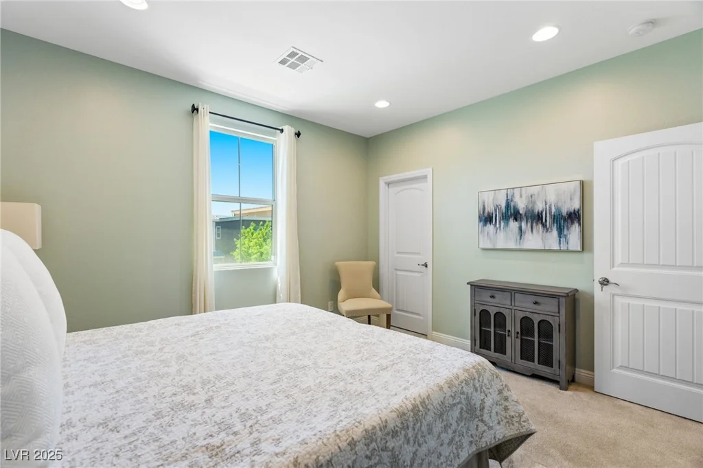 3042 Echoed Rondel, Henderson, NV 89044