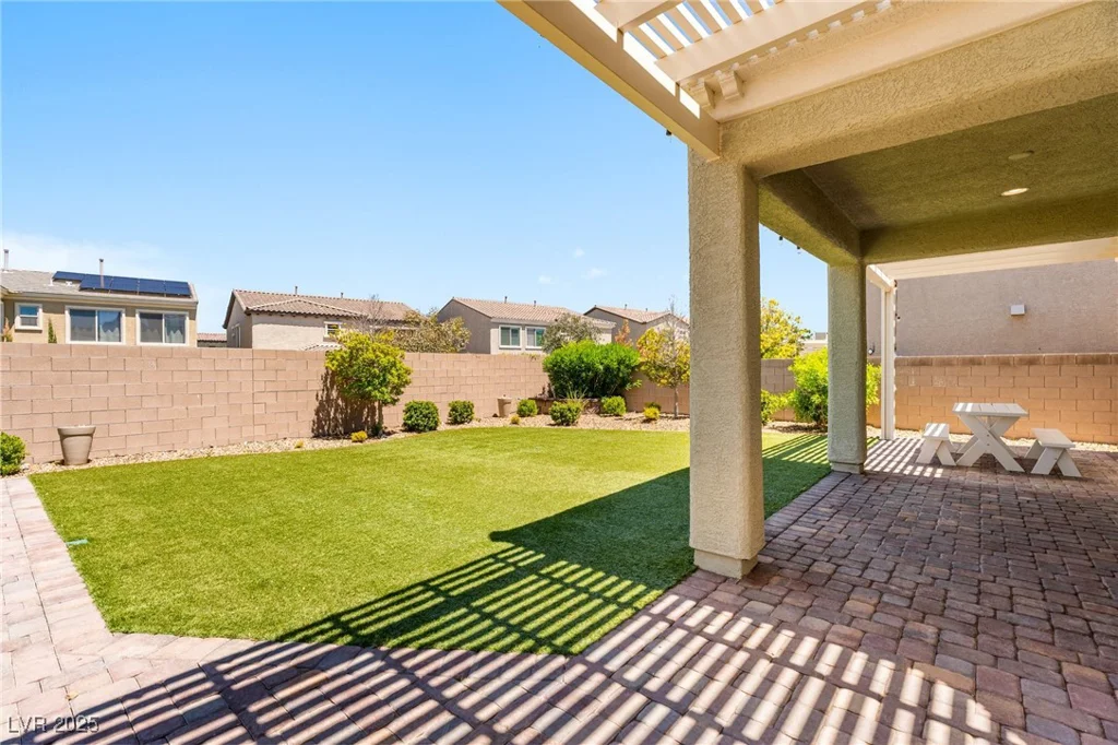 3042 Echoed Rondel, Henderson, NV 89044