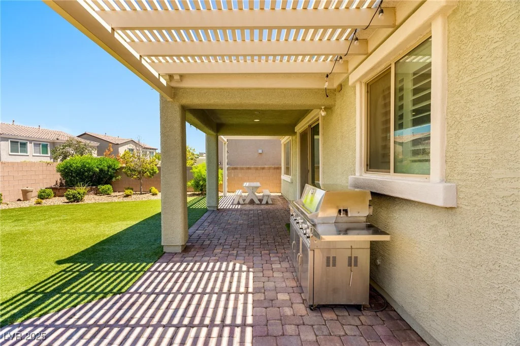 3042 Echoed Rondel, Henderson, NV 89044