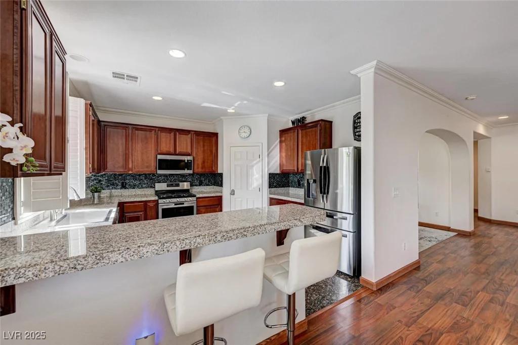 10519 Bella Camrosa, Las Vegas, NV 89141