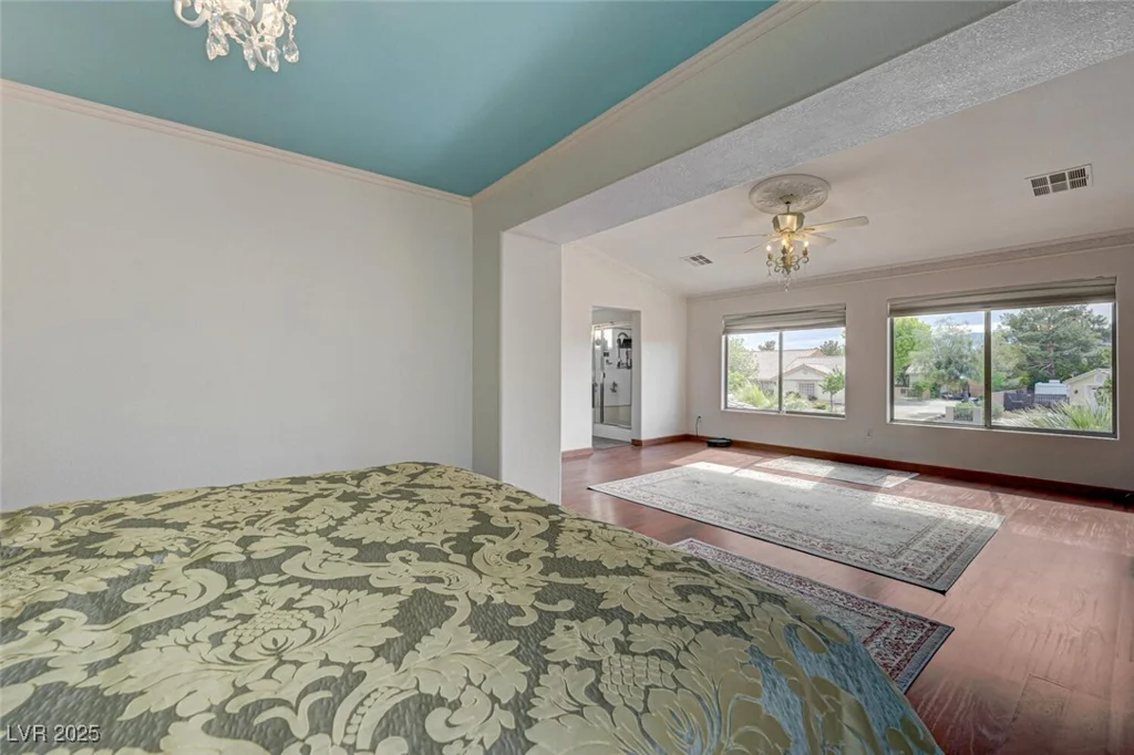 10519 Bella Camrosa, Las Vegas, NV 89141